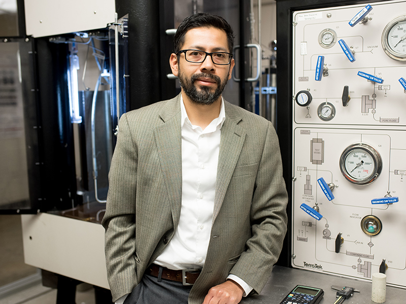 Photo of Nicolas Espinoza